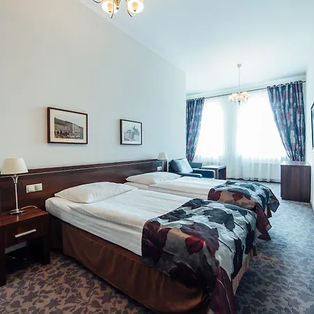 Rezydent Hotel
