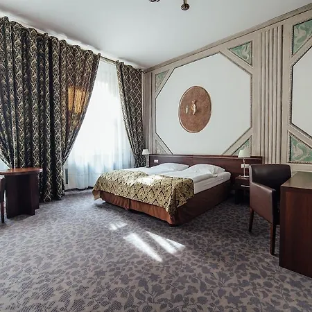 Rezydent Hotel 3*