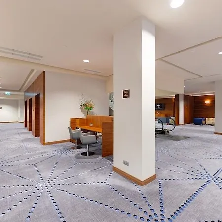 Doubletree By Hilton & Convention Center Krakow