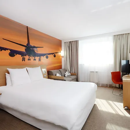 Hotel Novotel West 4*