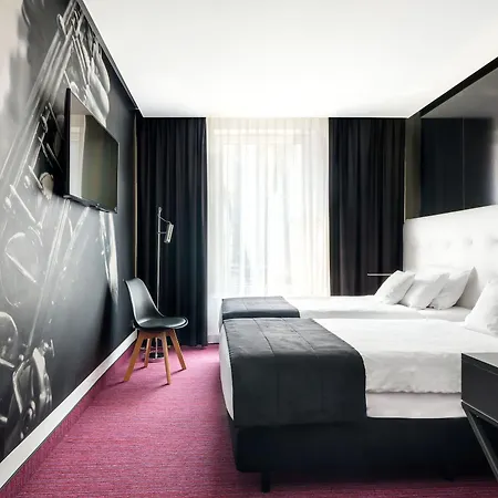 Western Old Town 3* Krakow