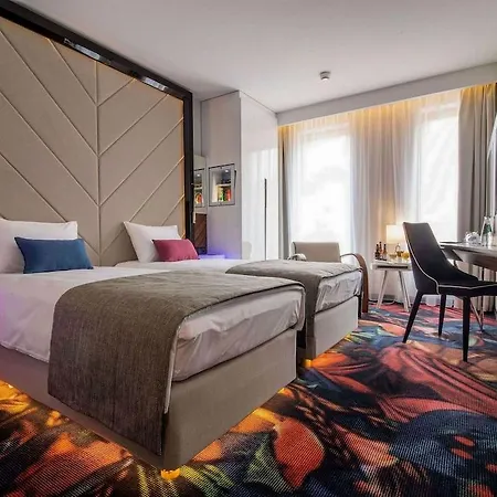 Inx Design Otel 4*