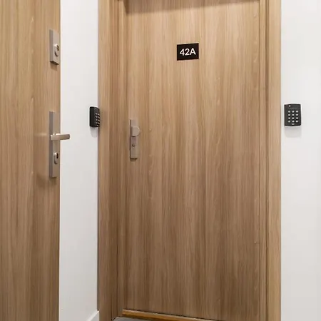 Appartamento Househost Apartament: Ul. Miodowa 42/42a *