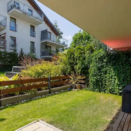 Apartament Osiedle Zyczen Stawowa Cracow By Renters Kraków