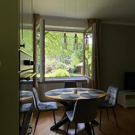 Apartment Comfort Garden View