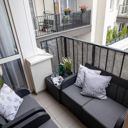 Apartament Osiedle Avia Harmonious With Balcony & Parking Cracow By Renters Prestige *