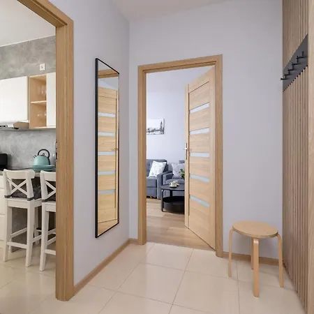 Apartament Osiedle Avia Harmonious With Balcony & Parking Cracow By Renters Prestige Kraków