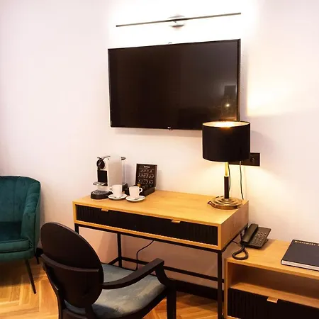 Hotel Teatr 4*