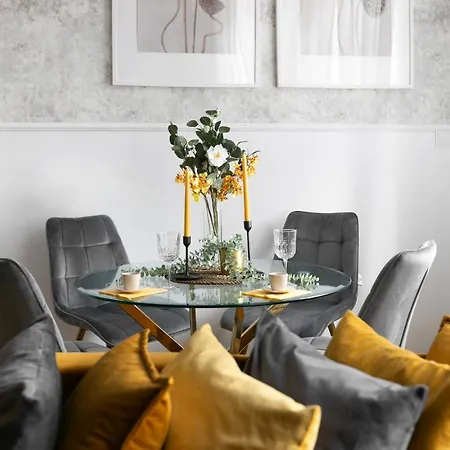 Modern For 4 Guests, Cracow Old Town *