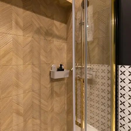 Modern For 4 Guests, Cracow Old Town *