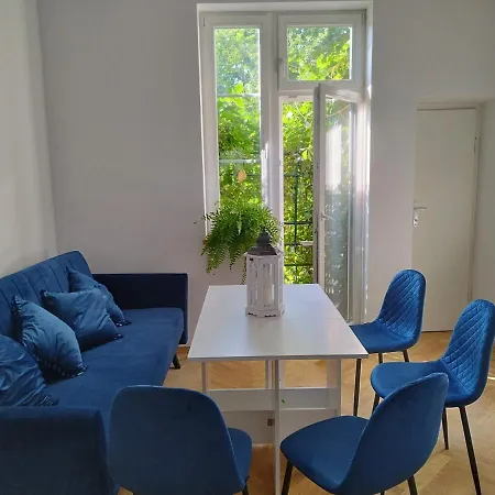 Urban Nest Brodowicza 14 Apartment