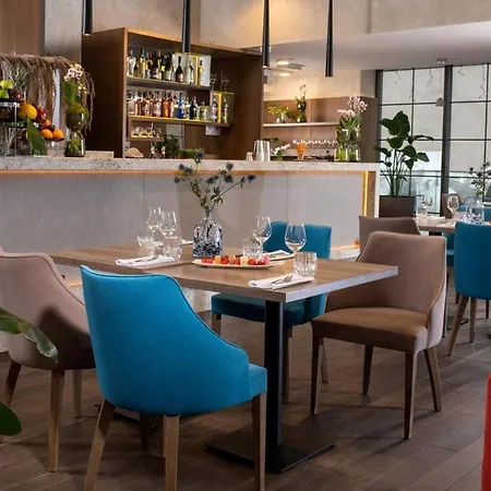 Leonardo Boutique Center 4*
