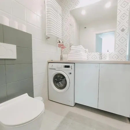 Dobrego Pasterza 120d By Homeprime Kraków