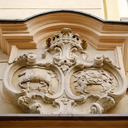 Unicus Palace Old Town - Destigo Hotel