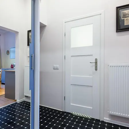 Apartament By Tyzenhauz *