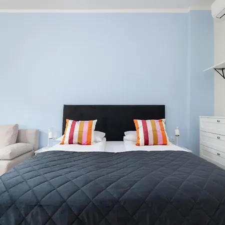 Modern Kazimierz For 4 Guests Only 1 Km To Wawel Castle By Renters * Krakov