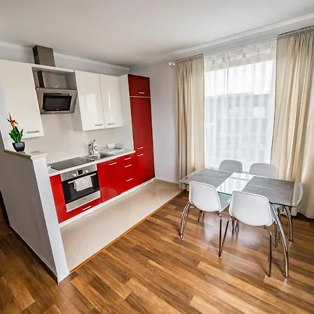 Bulwar Kurlandzki Vistula Apartment