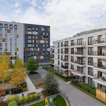 Go With Balcony Rakowicka Cracow By Renters Apartmán Krakov