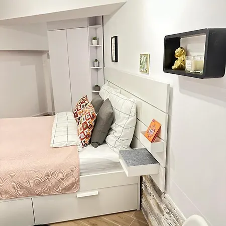 Family Dreams Old Town Apartment *