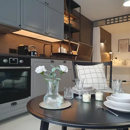 Fly_to_cracow_18 Apartamento *