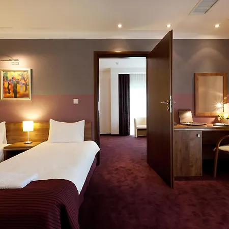 Hotel Swing