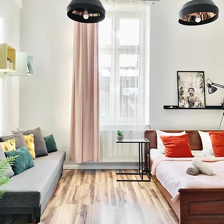 Apartment Green V2,0 #nowy Square, Kazimierz District Krakow