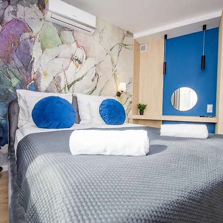 Inpoint Wawel View With Free Parking Hotel apartamentowy Kraków