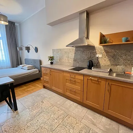 Studencka St Apartment