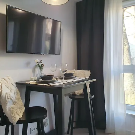 Fly_to_cracow_14 Apartment *