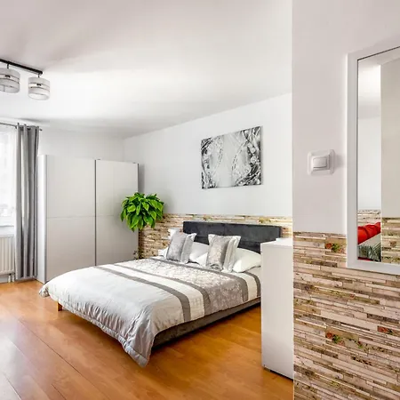 Apartament Diamond 35m2, 4 Osoby, Balkon, Free Parking Apartamento