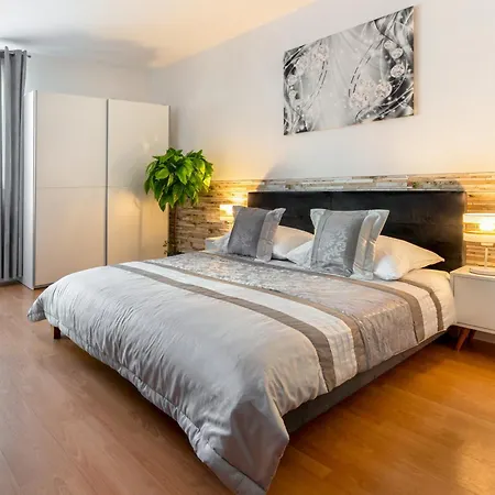 Apartament Diamond 35m2, 4 Osoby, Balkon, Free Parking Apartamento *