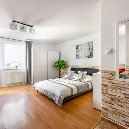 Apartament Diamond 35m2, 4 Osoby, Balkon, Free Parking Apartamento Cracovia