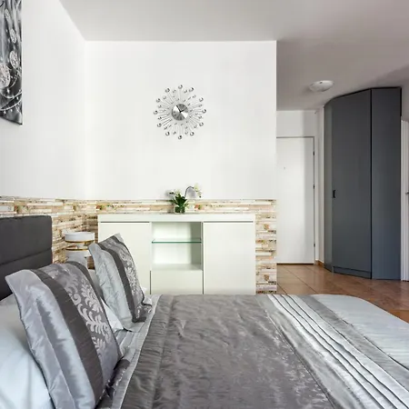 Apartament Diamond 35m2, 4 Osoby, Balkon, Free Parking Apartamento Cracovia