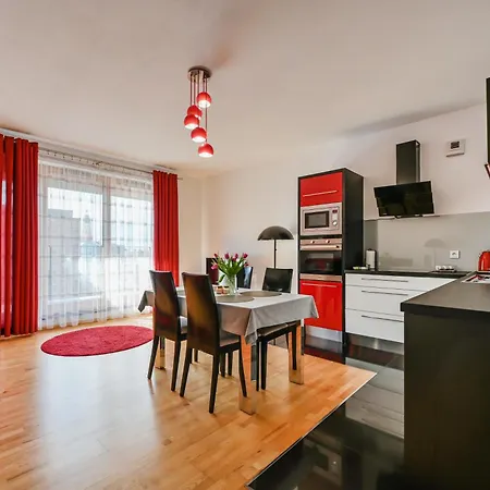 Neapol Parking Gratis Moxy Te&am Cracow * Krakow