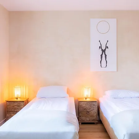 Blisshouse Luxurious Calm And Energetic Spot Near By Surrounded By The Forest Where Will Find Your Peace And Your People * 크라쿠프