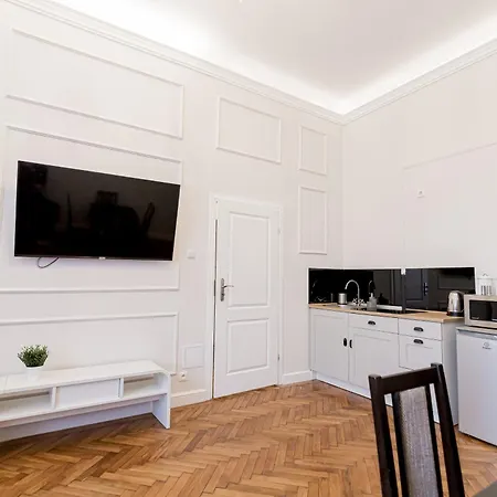 Royal Apartment