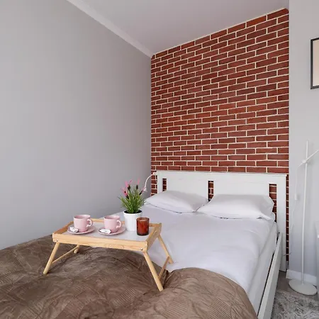 Apartmán Dabska With Terrace & Parking By Renters