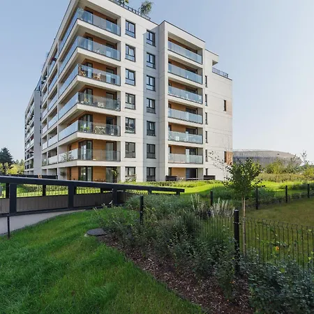 Dabska With Terrace & Parking By Renters Krakov
