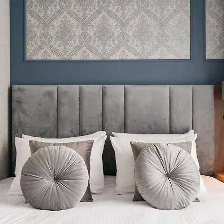 White Lotus - Loftaffair Collection Cracovia