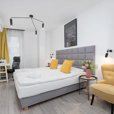 Cracow Miodowa 42 Elegant By Renters * Krakow