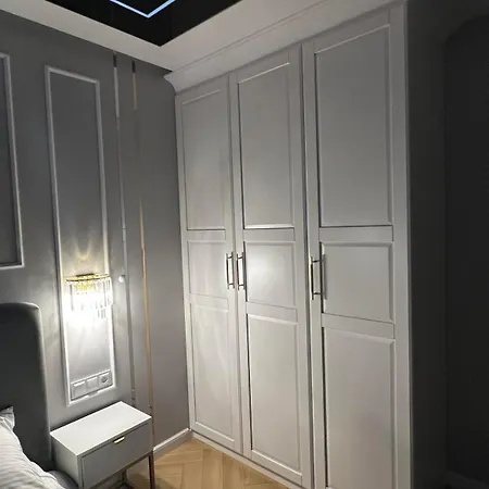 Apartment Paris In Cracow *