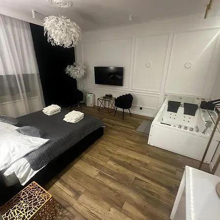 Apartment Shine Prywatne Jacuzzi Starowislna *
