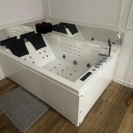 Shine Prywatne Jacuzzi Starowislna Apartment