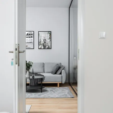Apartment Modern Centrally Located - By Upstairs