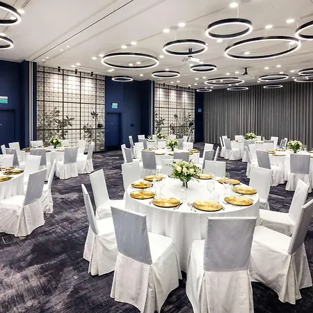 Hilton Garden Airport Otel Krakow