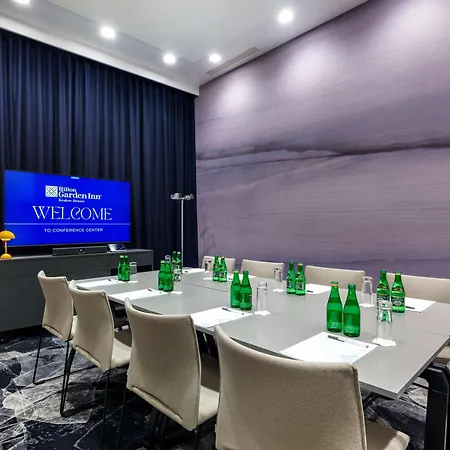 Hilton Garden Airport Otel