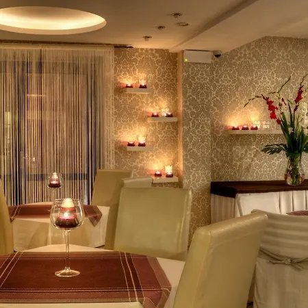 Hotel Petrus 3*