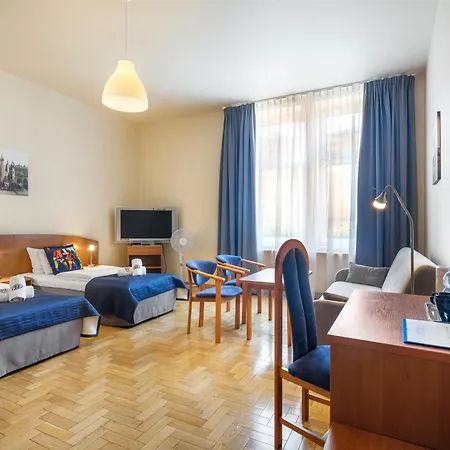 Aparthotel Kosmopolita 3*