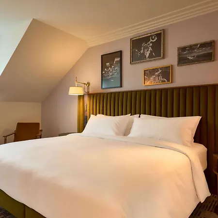Saski Curio Collection By Hilton 5*