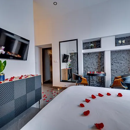 Komorowski Luxury Guest Aparthotel